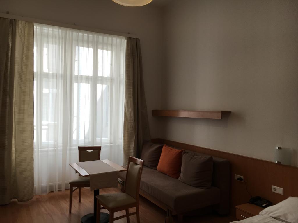 Pension Ani-Falstaff Viena Exterior foto